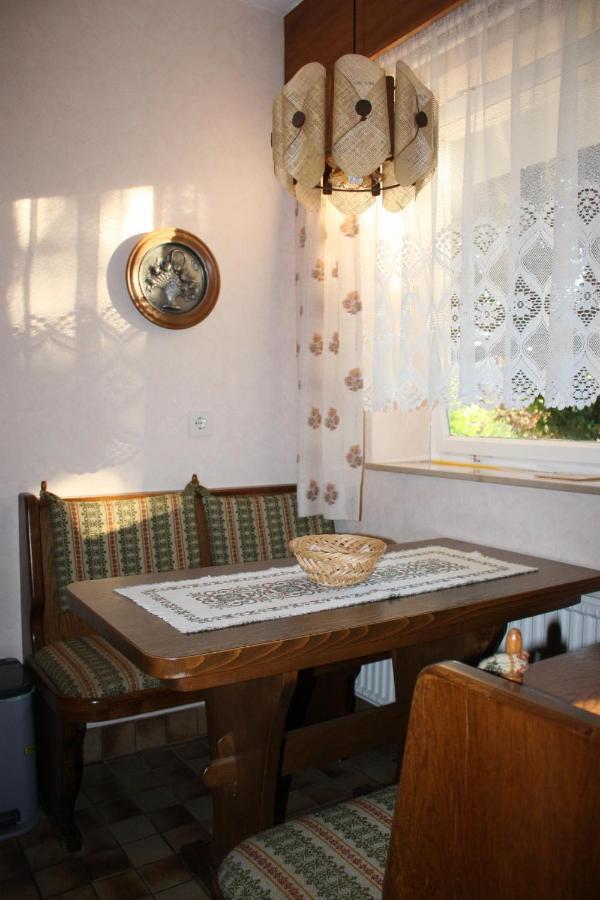 Haus Mueller Adelheid Appartement Hilders Buitenkant foto
